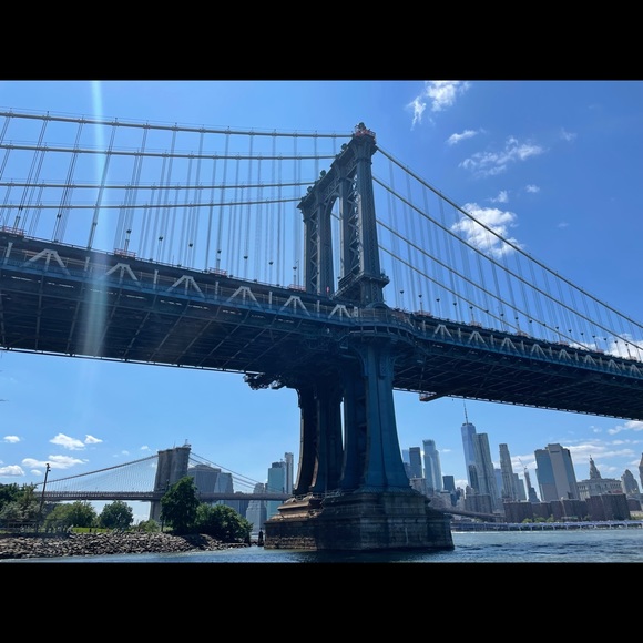 Meet your Posher, Daniella - Picture 1 of 1